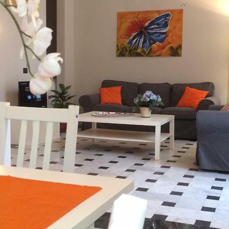 Da Luigi New Apartment เกรโมนา ภายนอก รูปภาพ
