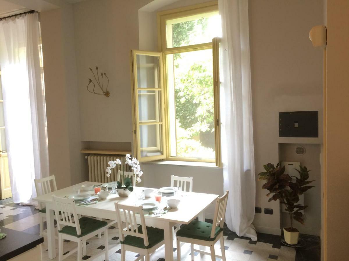 Da Luigi New Apartment เกรโมนา ภายนอก รูปภาพ
