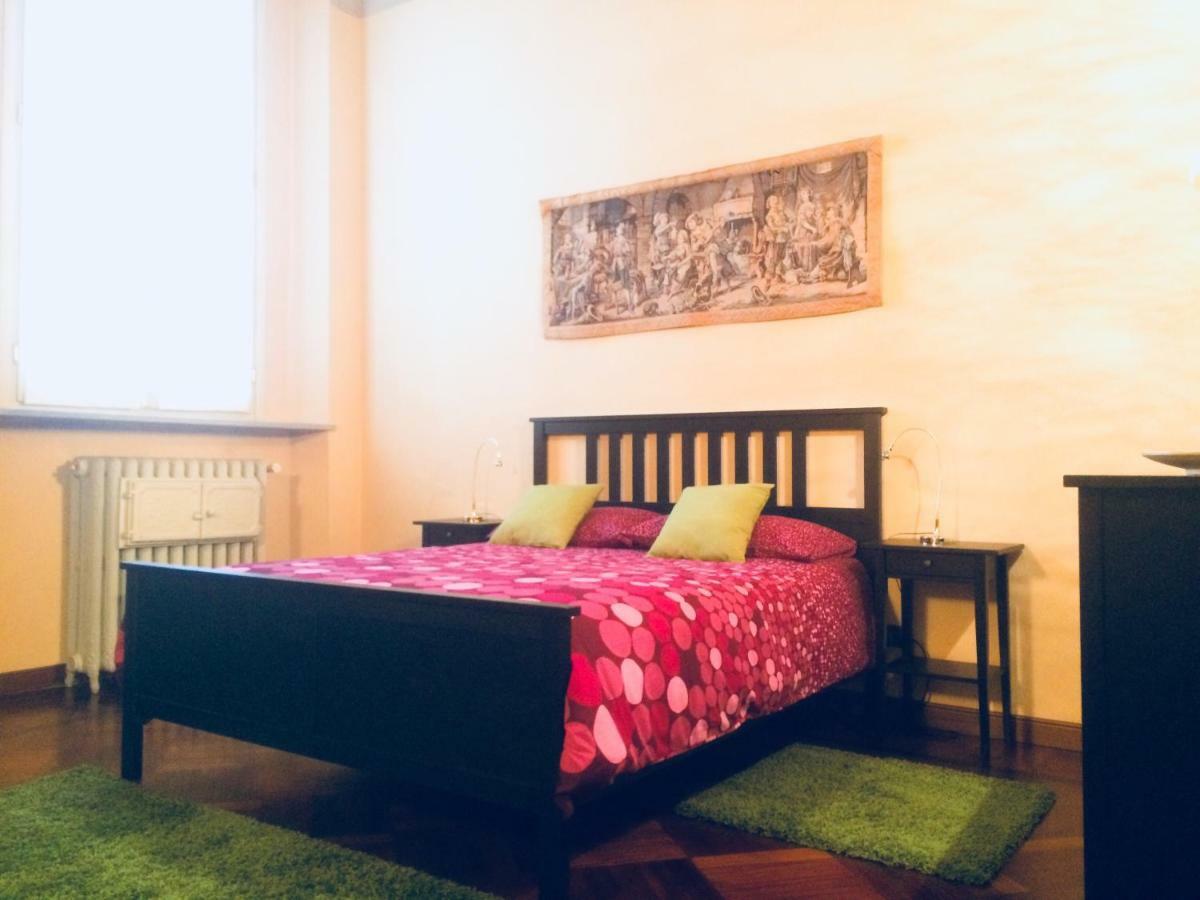 Da Luigi New Apartment เกรโมนา ภายนอก รูปภาพ